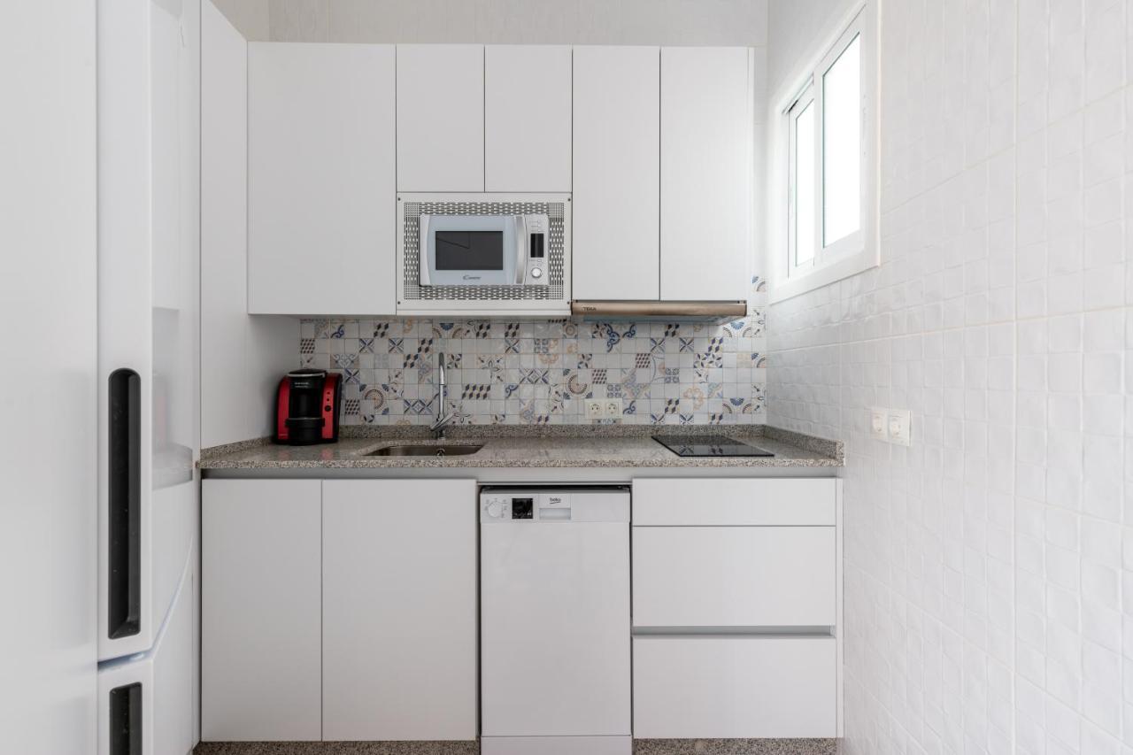 Aoa Conde De Ibarra Apartment Севилья Экстерьер фото
