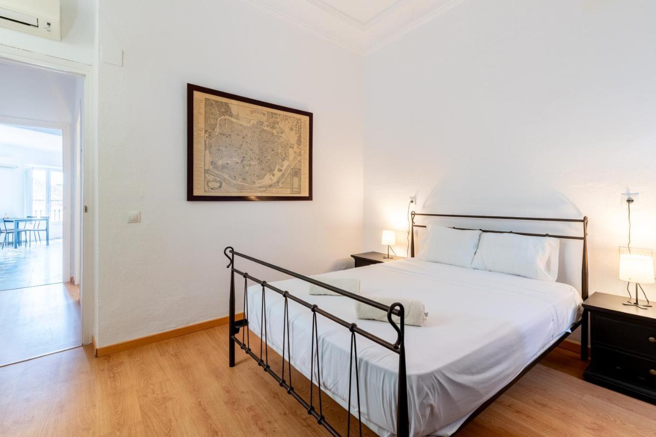 Aoa Conde De Ibarra Apartment Севилья Экстерьер фото